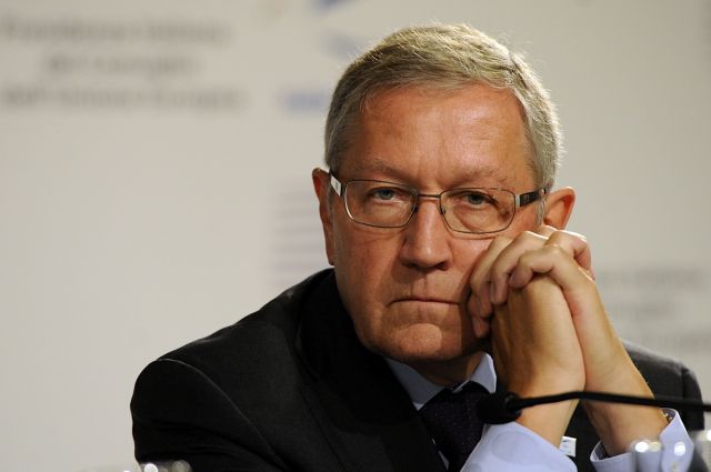 FT: Ο Ρέγκλινγκ απέκλεισε μεγάλη μείωση χρέους για την Ελλάδα